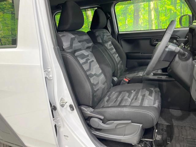 タフト Ｇ　ダーククロムベンチャー　ガラスルーフ　純正ＳＤナビ　全周囲カメラ　衝突被害軽減システム　禁煙車　ドラレコ　コーナーセンサー　スマートキー　ＬＥＤヘッド　ＥＴＣ　純正１５インチアルミ　オートライト　オートエアコン（8枚目）