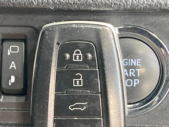 �y�X�}�[�g�L�[�z�J�o����|�P�b�g�ɓ��ꂽ�܂܂ł��h�A�̎{���E�������\�ȃX�}�[�g�L�[�𑕔��B�G���W���̃I���E�I�t�����J�M�����o���K�v����������Ƃ��Ă��֗��ł���