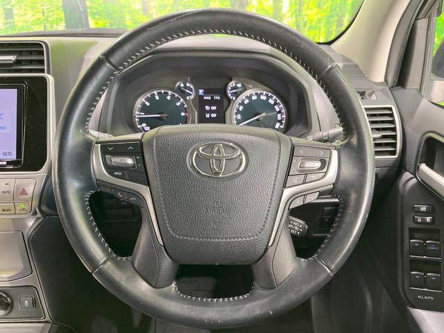 �y�����v�����X�e�A�����O�z�㎿�Ȋv���g�p���邱�ƂŁA��ɂ����������݂ƂĂ��^�]���₷���n���h���ł���