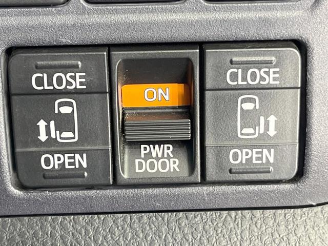 ヴォクシー ＺＳ　煌　両側電動ドア　ＳＤナビ　バックカメラ　禁煙車　レザーシート　スマートキー　ＬＥＤヘッド　ビルトインＥＴＣ　純正１６インチアルミ　オートライト　Ｂｌｕｅｔｏｏｔｈ　ＣＤ　ＤＶＤ再生　フルセグ（6枚目）