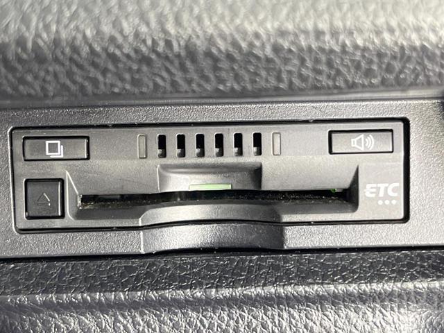 ヴォクシー ＺＳ　煌　両側電動ドア　ＳＤナビ　バックカメラ　禁煙車　レザーシート　スマートキー　ＬＥＤヘッド　ビルトインＥＴＣ　純正１６インチアルミ　オートライト　Ｂｌｕｅｔｏｏｔｈ　ＣＤ　ＤＶＤ再生　フルセグ（7枚目）