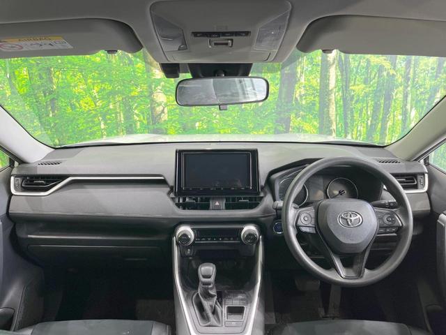 ＲＡＶ４ ハイブリッドＸ　バックカメラ　衝突被害軽減システム　レーダークルーズ　禁煙車　ハーフレザーシート　コーナーセンサー　スマートキー　ＬＥＤヘッド　ビルトインＥＴＣ　純正１７インチアルミ　オートハイビーム　車線逸脱警報（2枚目）