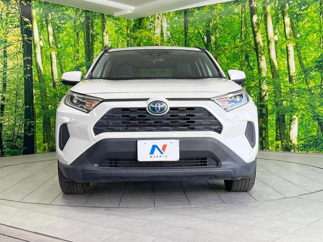 ＲＡＶ４ ハイブリッドＸ　バックカメラ　衝突被害軽減システム　レーダークルーズ　禁煙車　ハーフレザーシート　コーナーセンサー　スマートキー　ＬＥＤヘッド　ビルトインＥＴＣ　純正１７インチアルミ　オートハイビーム　車線逸脱警報（14枚目）