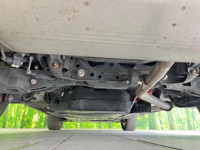 ＲＡＶ４ ハイブリッドＸ　バックカメラ　衝突被害軽減システム　レーダークルーズ　禁煙車　ハーフレザーシート　コーナーセンサー　スマートキー　ＬＥＤヘッド　ビルトインＥＴＣ　純正１７インチアルミ　オートハイビーム　車線逸脱警報（19枚目）