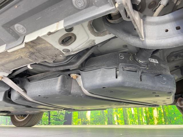 ＲＡＶ４ ハイブリッドＸ　バックカメラ　衝突被害軽減システム　レーダークルーズ　禁煙車　ハーフレザーシート　コーナーセンサー　スマートキー　ＬＥＤヘッド　ビルトインＥＴＣ　純正１７インチアルミ　オートハイビーム　車線逸脱警報（29枚目）