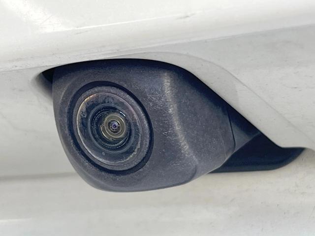 ＲＡＶ４ ハイブリッドＸ　バックカメラ　衝突被害軽減システム　レーダークルーズ　禁煙車　ハーフレザーシート　コーナーセンサー　スマートキー　ＬＥＤヘッド　ビルトインＥＴＣ　純正１７インチアルミ　オートハイビーム　車線逸脱警報（31枚目）