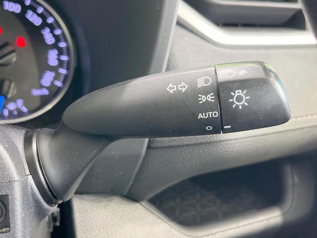 ＲＡＶ４ ハイブリッドＸ　バックカメラ　衝突被害軽減システム　レーダークルーズ　禁煙車　ハーフレザーシート　コーナーセンサー　スマートキー　ＬＥＤヘッド　ビルトインＥＴＣ　純正１７インチアルミ　オートハイビーム　車線逸脱警報（36枚目）