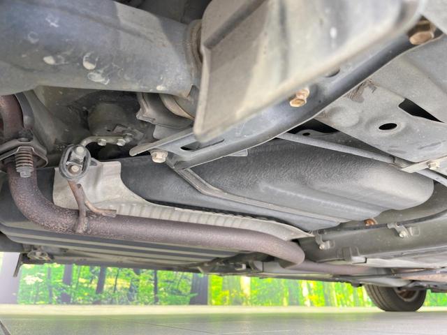 シエンタ Ｇ　両側電動ドア　ＳＤナビ　衝突被害軽減システム　禁煙車　スマートキー　ビルトインＥＴＣ　オートエアコン　ＣＤ　ＤＶＤ再生　地デジ（32枚目）