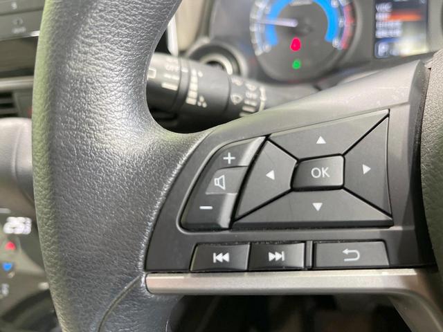 デイズ Ｘ　全周囲カメラ　衝突被害軽減システム　禁煙車　コーナーセンサー　スマートキー　純正１４インチアルミ　オートライト　オートエアコン　ＣＤ（35枚目）