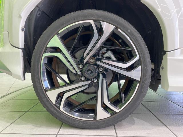 ヤリスクロス ハイブリッドＺ　フルエアロ　全周囲カメラ　１００Ｖ電源　レーダークルーズ　禁煙車　電動リアゲート　ハーフレザーシート　パワーシート　ドラレコ　コーナーセンサー　スマートキー　ＬＥＤヘッド　ビルトインＥＴＣ（13枚目）