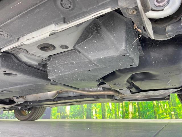 ヤリスクロス ハイブリッドＺ　フルエアロ　全周囲カメラ　１００Ｖ電源　レーダークルーズ　禁煙車　電動リアゲート　ハーフレザーシート　パワーシート　ドラレコ　コーナーセンサー　スマートキー　ＬＥＤヘッド　ビルトインＥＴＣ（22枚目）