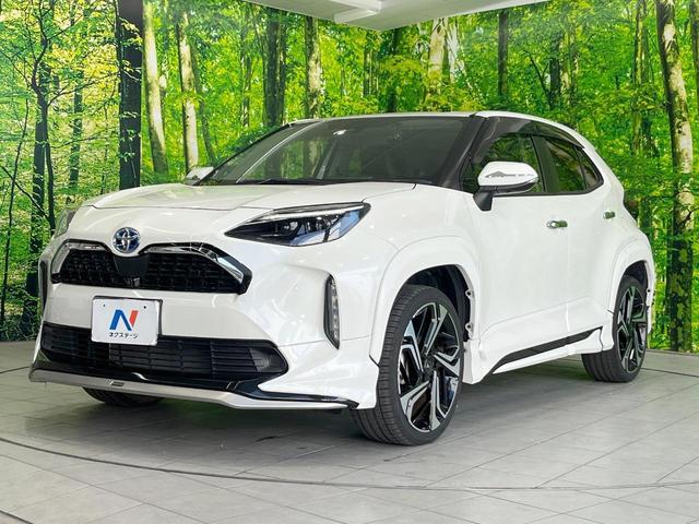 ヤリスクロス ハイブリッドＺ　フルエアロ　全周囲カメラ　１００Ｖ電源　レーダークルーズ　禁煙車　電動リアゲート　ハーフレザーシート　パワーシート　ドラレコ　コーナーセンサー　スマートキー　ＬＥＤヘッド　ビルトインＥＴＣ（24枚目）