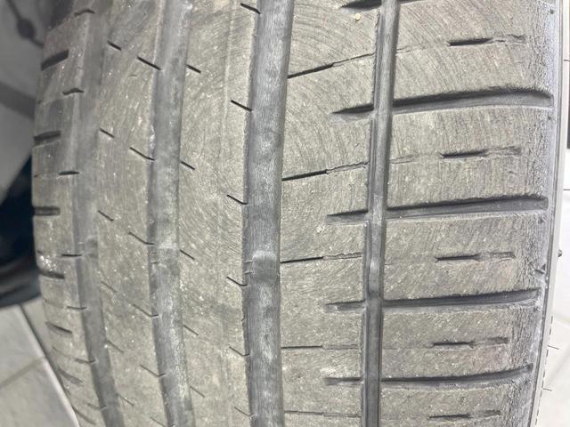 ヤリスクロス ハイブリッドＺ　フルエアロ　全周囲カメラ　１００Ｖ電源　レーダークルーズ　禁煙車　電動リアゲート　ハーフレザーシート　パワーシート　ドラレコ　コーナーセンサー　スマートキー　ＬＥＤヘッド　ビルトインＥＴＣ（32枚目）