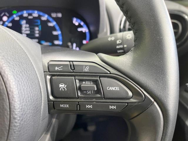 ヤリスクロス ハイブリッドＺ　フルエアロ　全周囲カメラ　１００Ｖ電源　レーダークルーズ　禁煙車　電動リアゲート　ハーフレザーシート　パワーシート　ドラレコ　コーナーセンサー　スマートキー　ＬＥＤヘッド　ビルトインＥＴＣ（36枚目）