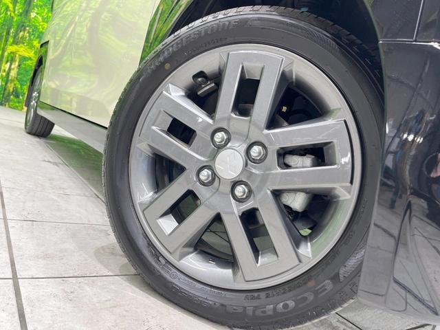 �y�����P�T�C���`�A���~�z�C�[���z�O�ςɃ}�b�`���������A���~�z�C�[���𑕒����Ă���܂��B�e��ЊO�A���~�z�C�[����A�X�^�b�h���X�^�C�����戵�����Ă���܂��B���񂲑��k����������