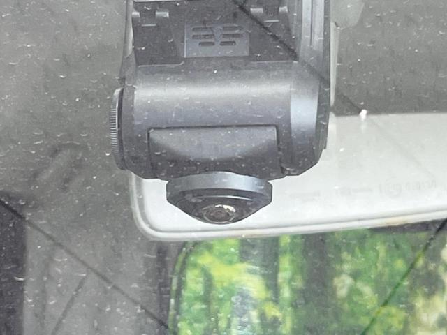 タント カスタムＸ　スマートセレクションＳＡ　ＳＤナビ　衝突被害軽減システム　電動スライドドア　バックカメラ　ドラレコ　スマートキー　ＨＩＤヘッド　ＥＴＣ　純正１４インチアルミ　オートライト　オートエアコン　Ｂｌｕｅｔｏｏｔｈ　ＣＤ（32枚目）