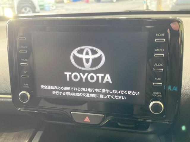 ヤリスクロス ハイブリッドＺ　バックカメラ　衝突被害軽減システム　レーダークルーズ　禁煙車　ハーフレザーシート　パワーシート　ドラレコ　コーナーセンサー　スマートキー　ＬＥＤヘッド　純正１８インチアルミ　オートハイビーム（3枚目）