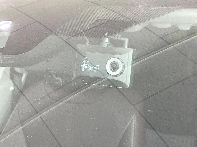 ヤリスクロス ハイブリッドＺ　バックカメラ　衝突被害軽減システム　レーダークルーズ　禁煙車　ハーフレザーシート　パワーシート　ドラレコ　コーナーセンサー　スマートキー　ＬＥＤヘッド　純正１８インチアルミ　オートハイビーム（5枚目）