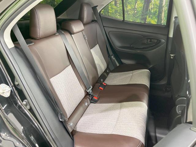 ヤリスクロス ハイブリッドＺ　バックカメラ　衝突被害軽減システム　レーダークルーズ　禁煙車　ハーフレザーシート　パワーシート　ドラレコ　コーナーセンサー　スマートキー　ＬＥＤヘッド　純正１８インチアルミ　オートハイビーム（9枚目）