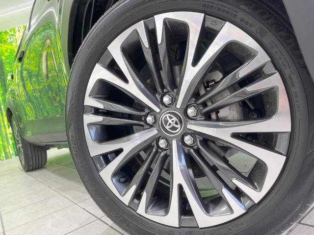 ヤリスクロス ハイブリッドＺ　バックカメラ　衝突被害軽減システム　レーダークルーズ　禁煙車　ハーフレザーシート　パワーシート　ドラレコ　コーナーセンサー　スマートキー　ＬＥＤヘッド　純正１８インチアルミ　オートハイビーム（13枚目）