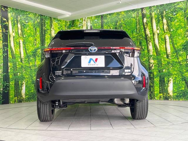 ヤリスクロス ハイブリッドＺ　バックカメラ　衝突被害軽減システム　レーダークルーズ　禁煙車　ハーフレザーシート　パワーシート　ドラレコ　コーナーセンサー　スマートキー　ＬＥＤヘッド　純正１８インチアルミ　オートハイビーム（15枚目）