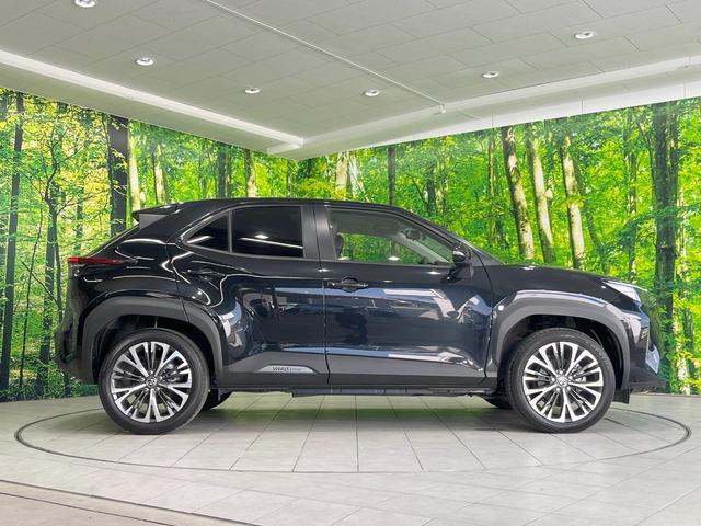 ヤリスクロス ハイブリッドＺ　バックカメラ　衝突被害軽減システム　レーダークルーズ　禁煙車　ハーフレザーシート　パワーシート　ドラレコ　コーナーセンサー　スマートキー　ＬＥＤヘッド　純正１８インチアルミ　オートハイビーム（24枚目）