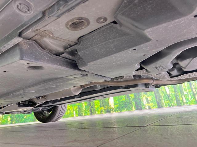 ヤリスクロス ハイブリッドＺ　バックカメラ　衝突被害軽減システム　レーダークルーズ　禁煙車　ハーフレザーシート　パワーシート　ドラレコ　コーナーセンサー　スマートキー　ＬＥＤヘッド　純正１８インチアルミ　オートハイビーム（31枚目）