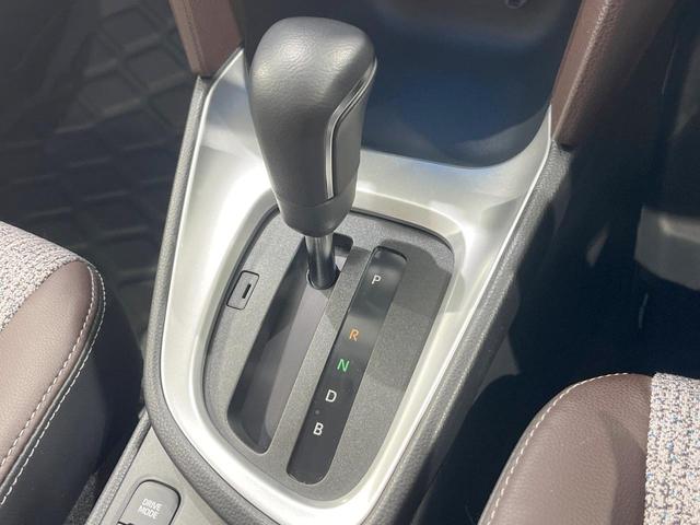 ヤリスクロス ハイブリッドＺ　バックカメラ　衝突被害軽減システム　レーダークルーズ　禁煙車　ハーフレザーシート　パワーシート　ドラレコ　コーナーセンサー　スマートキー　ＬＥＤヘッド　純正１８インチアルミ　オートハイビーム（52枚目）