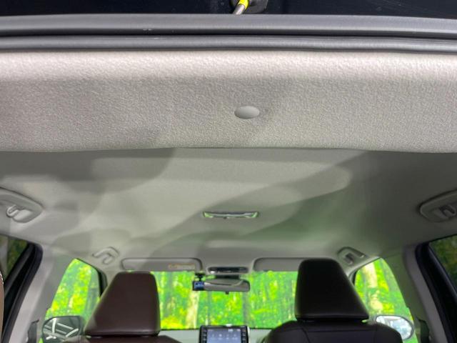 ヤリスクロス ハイブリッドＺ　バックカメラ　衝突被害軽減システム　レーダークルーズ　禁煙車　ハーフレザーシート　パワーシート　ドラレコ　コーナーセンサー　スマートキー　ＬＥＤヘッド　純正１８インチアルミ　オートハイビーム（54枚目）