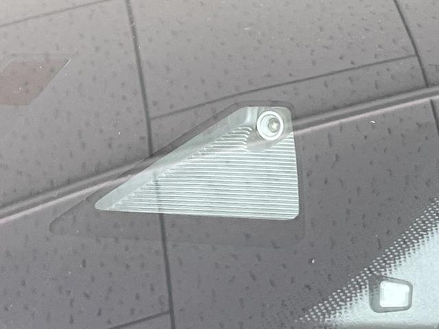 �y��-�`�b�s�h�u�d�r�d�m�r�d�z���s���ɑO���̎ԗ�����F�����A�Փ˂������Ȏ��͌x��ƃu���[�L�ŏՓˉ���Ɣ�Q�y�����A�V�X�g�B�����S�Ƀh���C�u�����y���݂��������܂��B