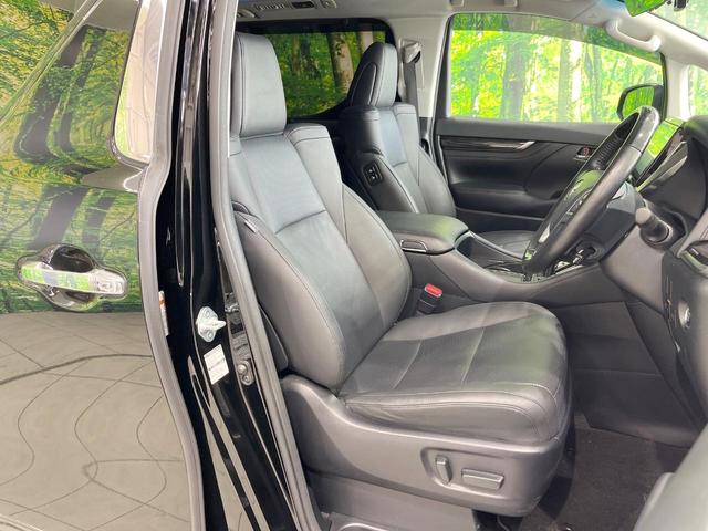 アルファード ２．５Ｓ　Ｃパッケージ　サンルーフ　モデリスタ　純正ナビ　衝突被害軽減システム　レーダークルーズ　両側電動ドア　バックカメラ　ハーフレザーシート　前席シートエアコン　ドラレコ　スマートキー　ＨＩＤヘッド　ビルトインＥＴＣ（8枚目）