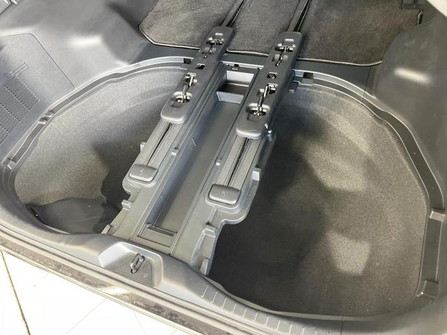 アルファード ２．５Ｓ　Ｃパッケージ　サンルーフ　モデリスタ　純正ナビ　衝突被害軽減システム　レーダークルーズ　両側電動ドア　バックカメラ　ハーフレザーシート　前席シートエアコン　ドラレコ　スマートキー　ＨＩＤヘッド　ビルトインＥＴＣ（67枚目）