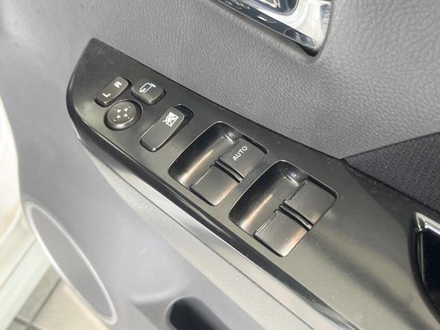 ワゴンRスティングレー X オーディオ ドラレコ スマートキー HIDヘッド ETC 純正14インチアルミ オートエアコン CD パワーステアリング パワーウィンドウ トラクションコントロール(7枚目)