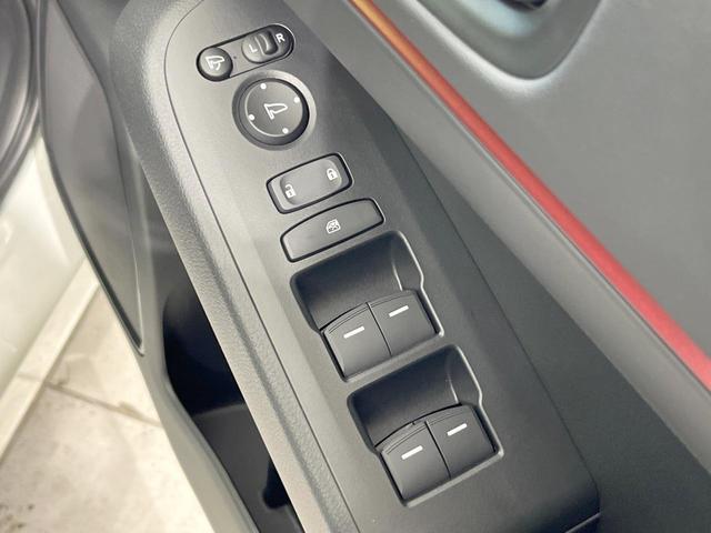 ヴェゼル ｅ：ＨＥＶ　ＲＳ　登録済未使用車　純正ナビ　衝突被害軽減システム　レーダークルーズ　全周囲カメラ　ＬＥＤヘッド　ＥＴＣ２．０　純正１８インチアルミ　ハーフレザーシート　コーナーセンサー　オートハイビーム　パークアシスト（51枚目）