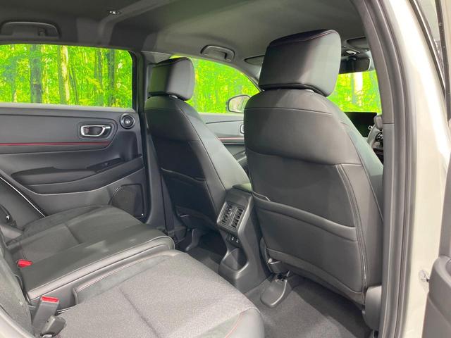 ヴェゼル ｅ：ＨＥＶ　ＲＳ　登録済未使用車　純正ナビ　衝突被害軽減システム　レーダークルーズ　全周囲カメラ　ＬＥＤヘッド　ＥＴＣ２．０　純正１８インチアルミ　ハーフレザーシート　コーナーセンサー　オートハイビーム　パークアシスト（53枚目）