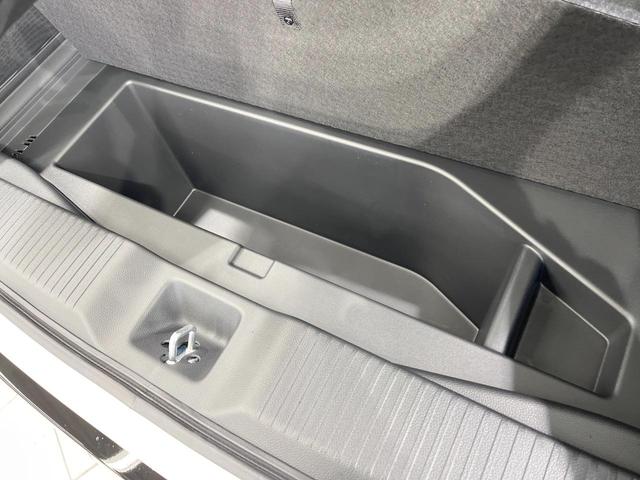 ヴェゼル ｅ：ＨＥＶ　ＲＳ　登録済未使用車　純正ナビ　衝突被害軽減システム　レーダークルーズ　全周囲カメラ　ＬＥＤヘッド　ＥＴＣ２．０　純正１８インチアルミ　ハーフレザーシート　コーナーセンサー　オートハイビーム　パークアシスト（57枚目）