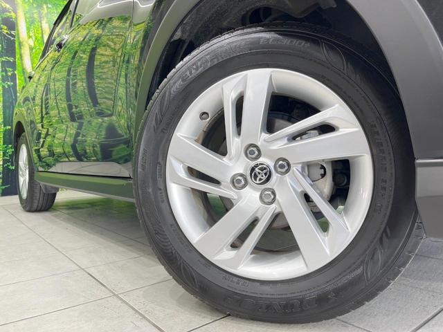 �y���������C���`�A���~�z�C�[���z�O�ςɃ}�b�`���������A���~�z�C�[���𑕒����Ă���܂��B�e��ЊO�A���~�z�C�[����A�X�^�b�h���X�^�C�����戵�����Ă���܂��B���񂲑��k����������