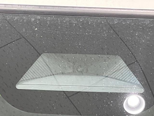 N-BOXカスタム ベースグレード 純正ディスプレイオーディオ 衝突被害軽減システム レーダークルーズ 両側電動ドア バックカメラ ドラレコ コーナーセンサー スマートキー LEDヘッド ETC 純正14インチアルミ オートライト(3枚目)