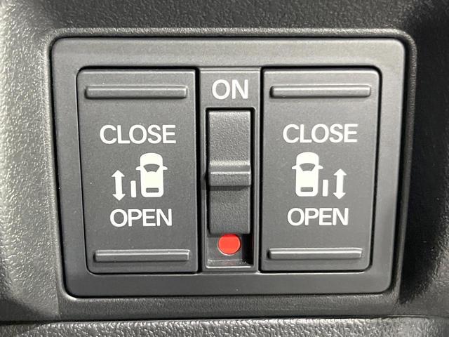 N-BOXカスタム ベースグレード 純正ディスプレイオーディオ 衝突被害軽減システム レーダークルーズ 両側電動ドア バックカメラ ドラレコ コーナーセンサー スマートキー LEDヘッド ETC 純正14インチアルミ オートライト(6枚目)