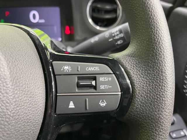 N-BOXカスタム ベースグレード 純正ディスプレイオーディオ 衝突被害軽減システム レーダークルーズ 両側電動ドア バックカメラ ドラレコ コーナーセンサー スマートキー LEDヘッド ETC 純正14インチアルミ オートライト(7枚目)