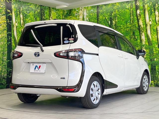 シエンタ ハイブリッドG 純正SDナビ バックカメラ 衝突被害軽減システム 禁煙車 スマートキー LEDヘッド ビルトインETC 車線逸脱警報 オートライト オートエアコン Bluetooth CD DVD再生 フルセグ(17枚目)