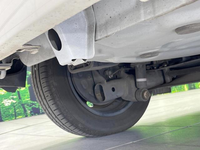 シエンタ ハイブリッドG 純正SDナビ バックカメラ 衝突被害軽減システム 禁煙車 スマートキー LEDヘッド ビルトインETC 車線逸脱警報 オートライト オートエアコン Bluetooth CD DVD再生 フルセグ(20枚目)