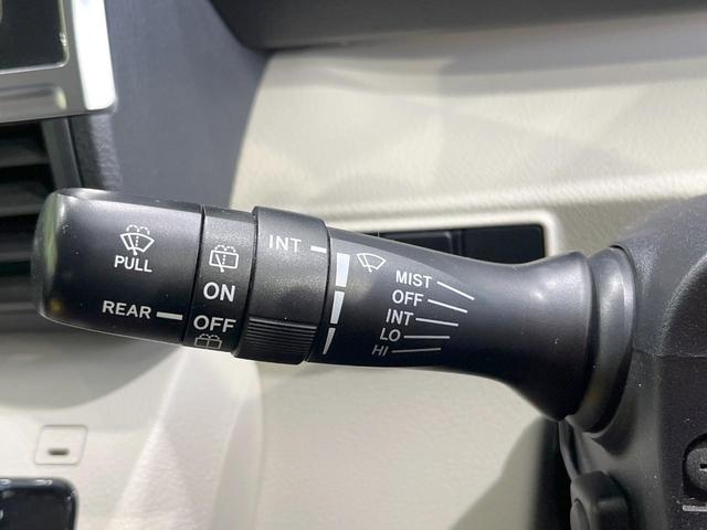 シエンタ ハイブリッドG 純正SDナビ バックカメラ 衝突被害軽減システム 禁煙車 スマートキー LEDヘッド ビルトインETC 車線逸脱警報 オートライト オートエアコン Bluetooth CD DVD再生 フルセグ(38枚目)