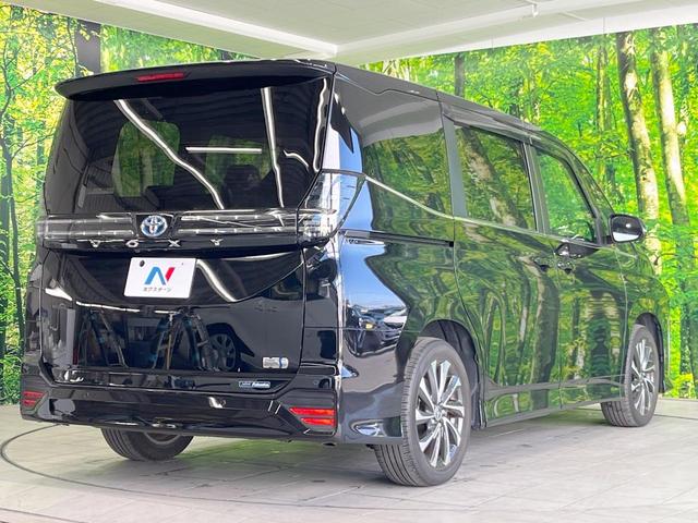 ヴォクシー ハイブリッドS-Z 両側電動ドア 後席モニター バックカメラ 衝突被害軽減システム レーダークルーズ 禁煙車 ハーフレザーシート ドラレコ コーナーセンサー スマートキー LEDヘッド ETC2.0(17枚目)