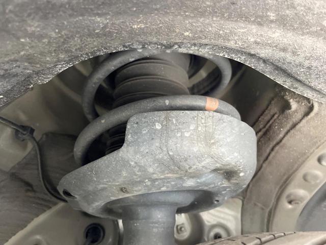 ヴォクシー ハイブリッドS-Z 両側電動ドア 後席モニター バックカメラ 衝突被害軽減システム レーダークルーズ 禁煙車 ハーフレザーシート ドラレコ コーナーセンサー スマートキー LEDヘッド ETC2.0(21枚目)