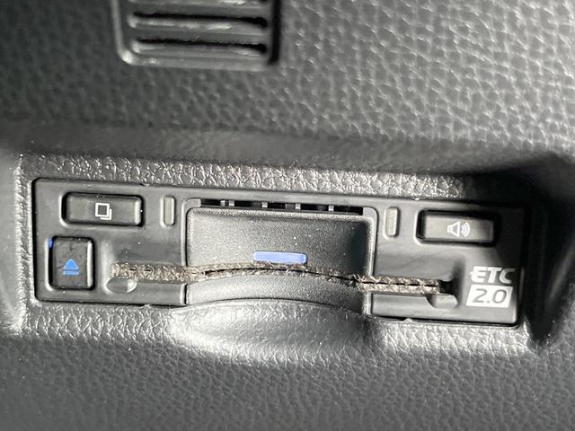 ヴォクシー ハイブリッドS-Z 両側電動ドア 後席モニター バックカメラ 衝突被害軽減システム レーダークルーズ 禁煙車 ハーフレザーシート ドラレコ コーナーセンサー スマートキー LEDヘッド ETC2.0(44枚目)