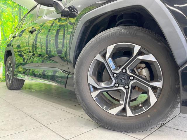 �y�����I�v�V�����P�V�C���`�A���~�z�C�[���z�����I�v�V�����z�C�[���𑕒��B���s���\�̌���ɉ����A�O�ς����X�^�C���b�V���ɂȂ��Ă��܂��B