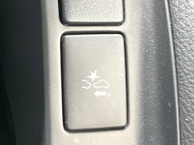 �y�v���N���b�V���Z�[�t�e�B�z�O���̎ԗ��������m���A�Փ˂������Ȏ��͌x��Œ��ӂ𑣂��A�u���[�L�𓥂ޗ͂��T�|�[�g�B�u���[�L�𓥂߂Ȃ������ꍇ�͏Փ˔�Q�y���u���[�L���쓮�A�Փˉ�����T�|�[�g���܂��B