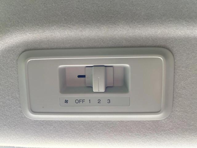 ステップワゴンスパーダ S 電動スライドドア 純正SDナビ バックカメラ ドラレコ HIDヘッド ビルトインETC 純正16インチアルミ オートライト オートエアコン CD DVD再生 地デジ パドルシフト(48枚目)