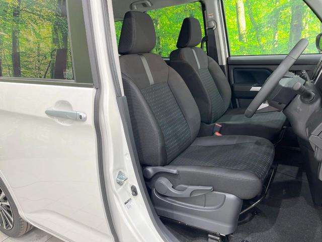 ルーミー カスタムＧ－Ｔ　登録済未使用車　両側電動ドア　全周囲カメラ　衝突被害軽減システム　レーダークルーズ　コーナーセンサー　スマートキー　ＬＥＤヘッド　純正１５インチアルミ　オートライト　オートエアコン（8枚目）